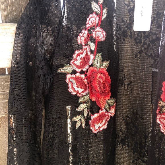 Sheer black lace NWT - Picture 2 of 3